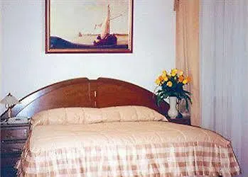 Sonya Aparthotel 4*